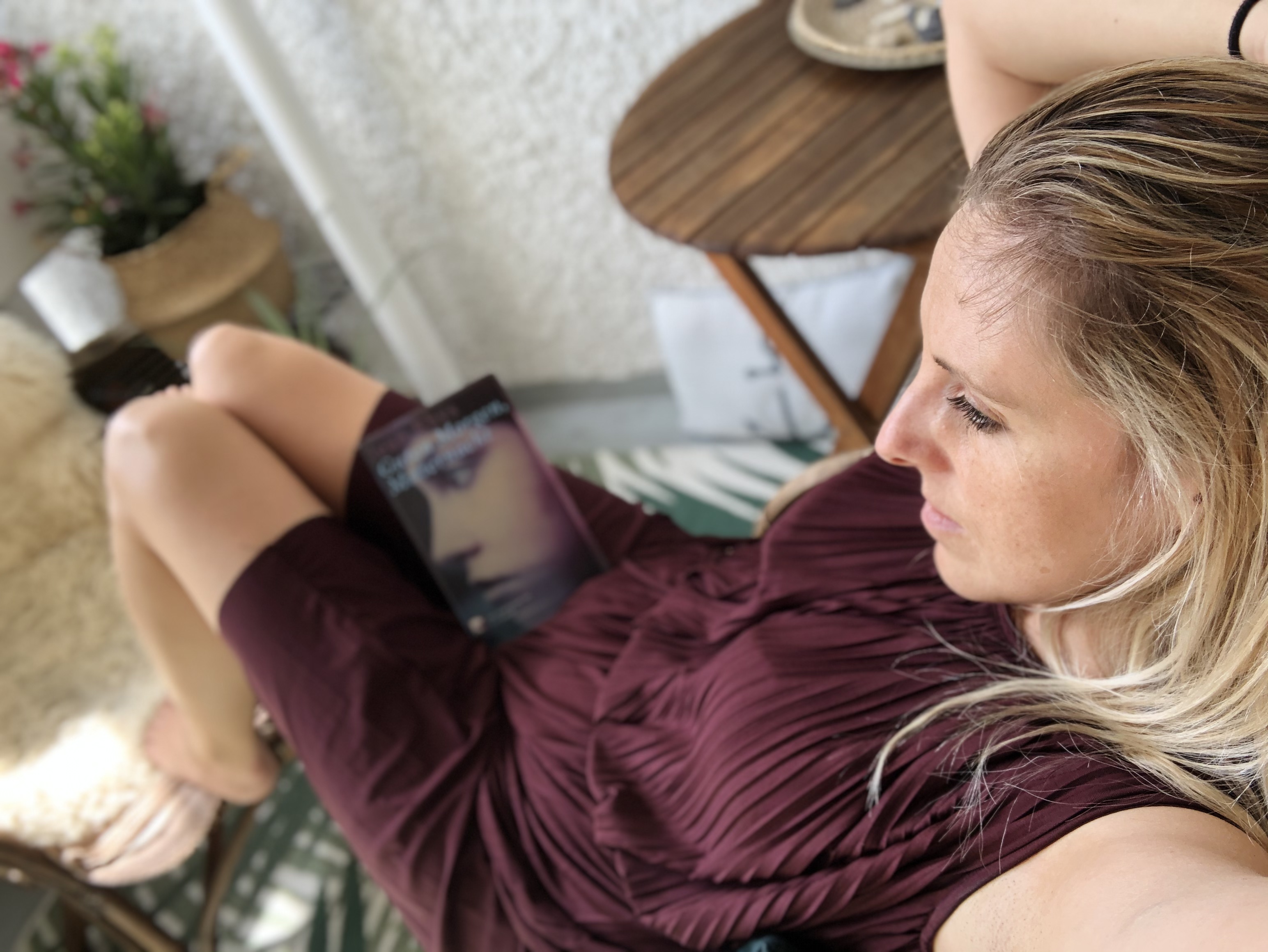 C1FA340D-9EE7-49B3-A2AE-B5B74FCEEB94_1_201_a